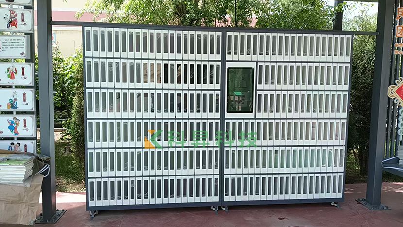 青海西寧小區智能圖書借還柜